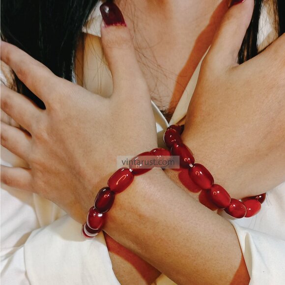 Black Friday Beaded Chain Pendant Necklace with Beaded Bracelet - Picture 6 of 6